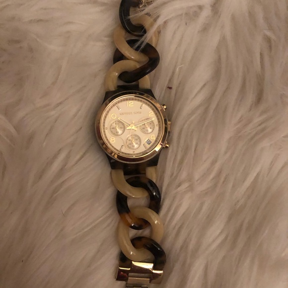 Michael Kors tortoise shell link ladies watch - Picture 3 of 4